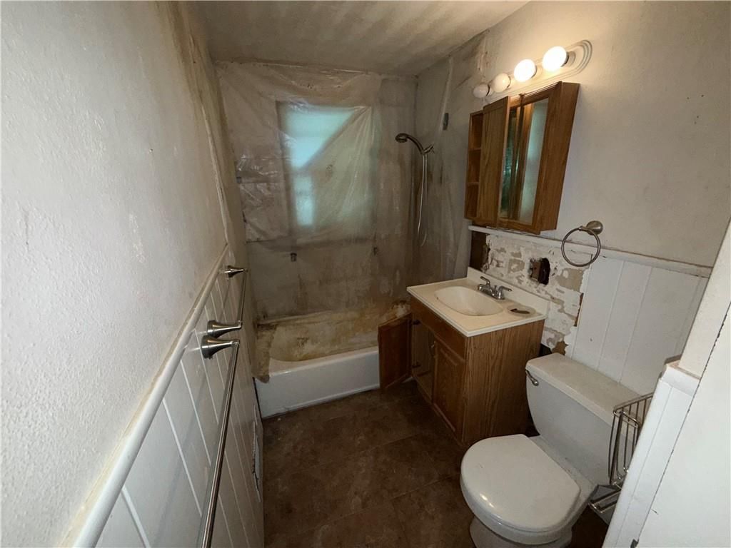 8909 W 81st Street — photo 14