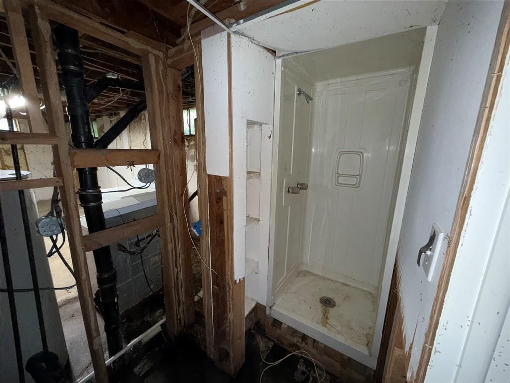8909 W 81st Street — photo 17