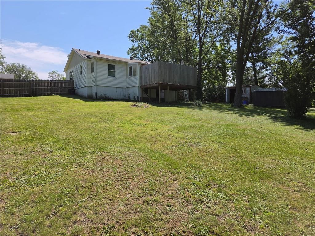 204 Woods Street — photo 3