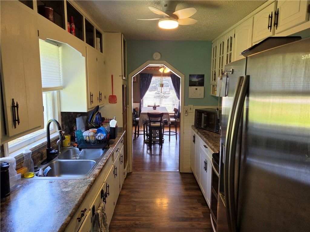 204 Woods Street — photo 12