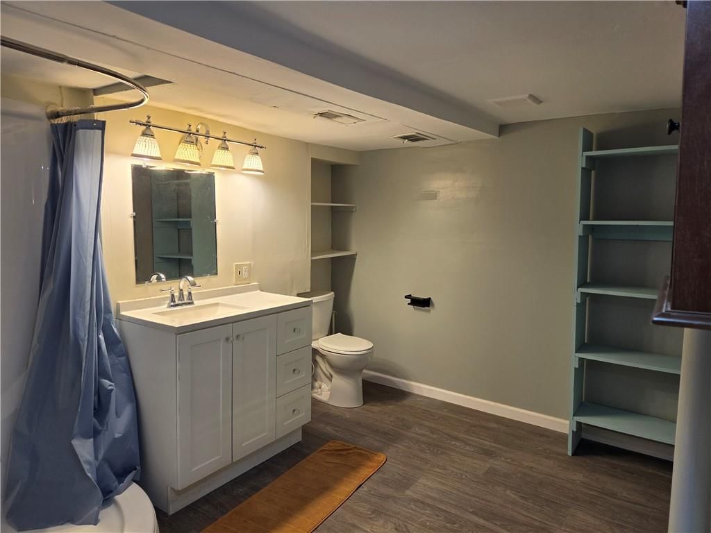 204 Woods Street — photo 19