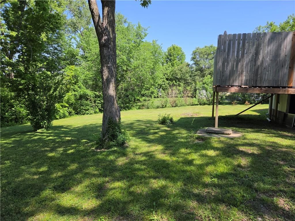 204 Woods Street — photo 22