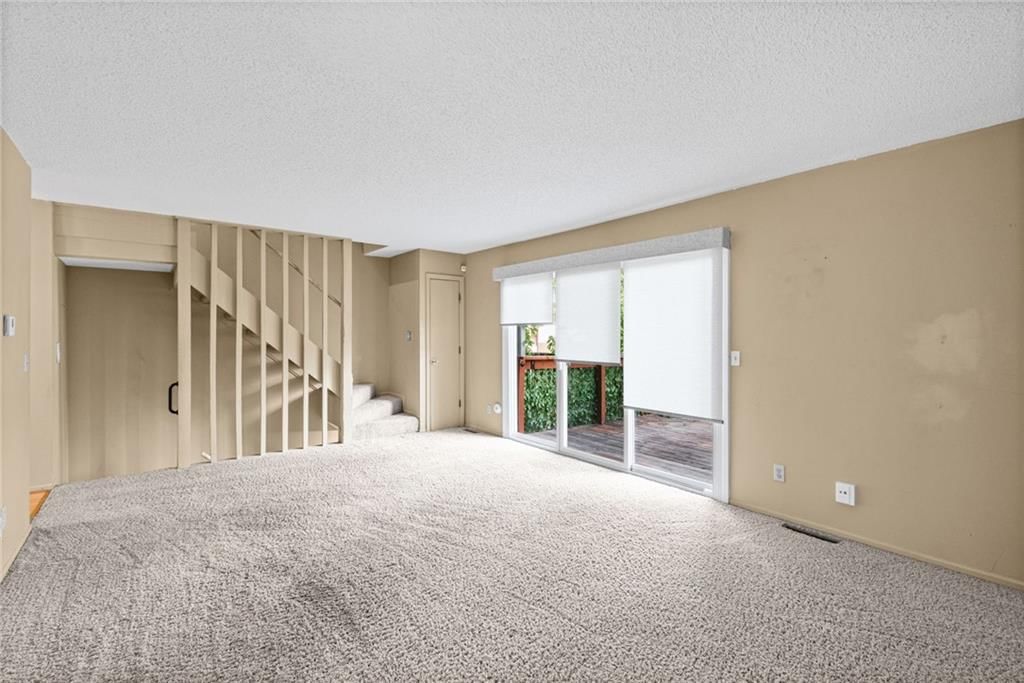 5707 N Oregon Avenue — photo 8