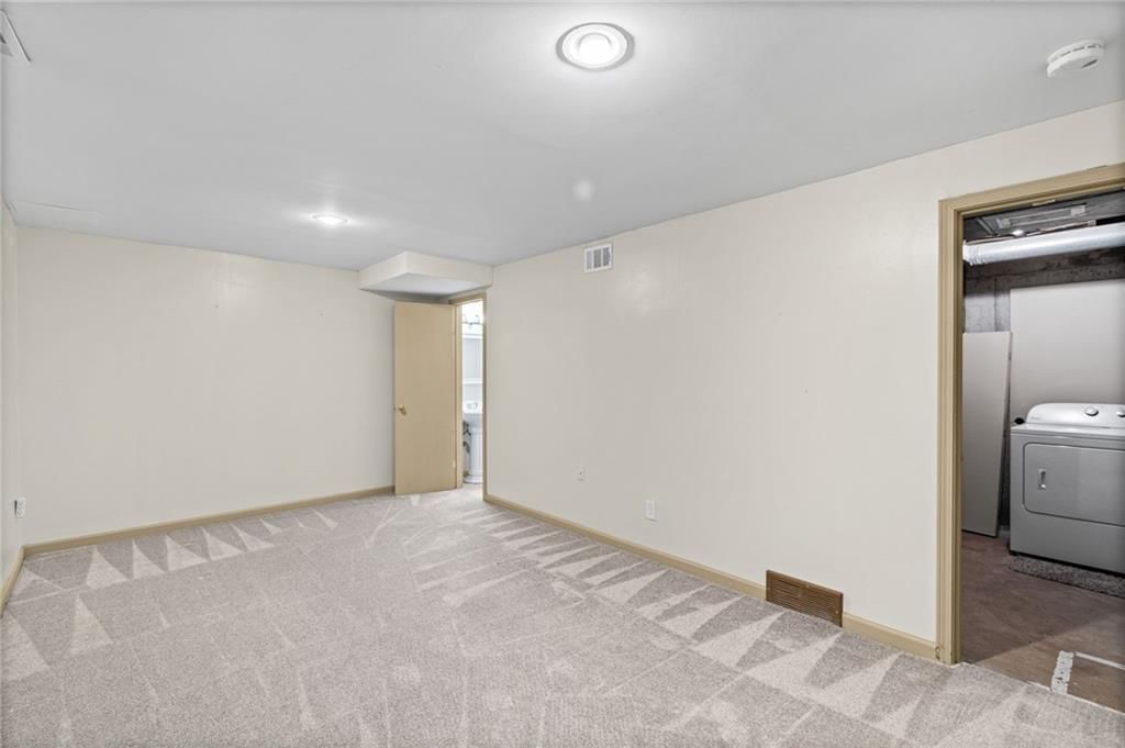 5707 N Oregon Avenue — photo 18