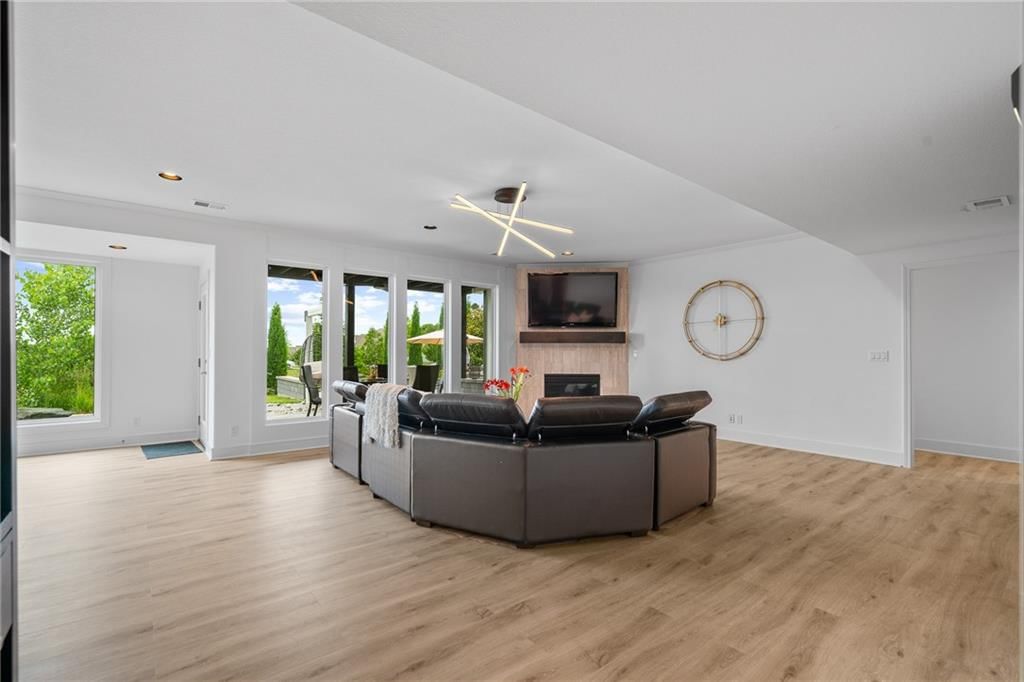 14510 S Parkhill Street — photo 40