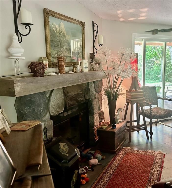 19053 Chase Road — photo 17