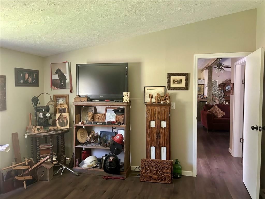 19053 Chase Road — photo 22
