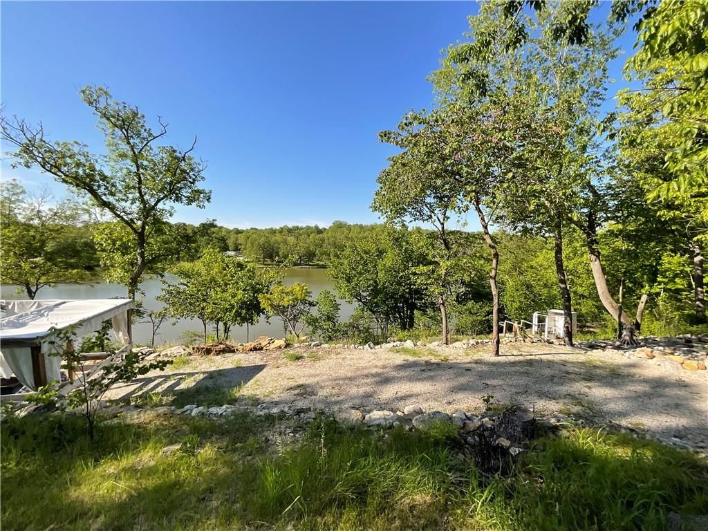 LAKECREST Drive — photo 2