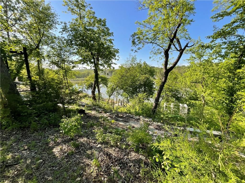 LAKECREST Drive — photo 14