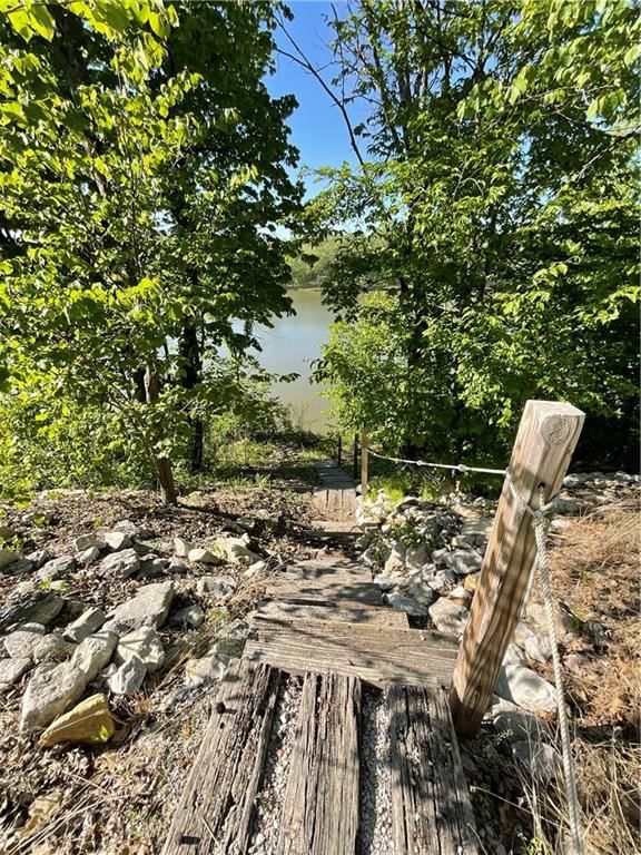 LAKECREST Drive — photo 33