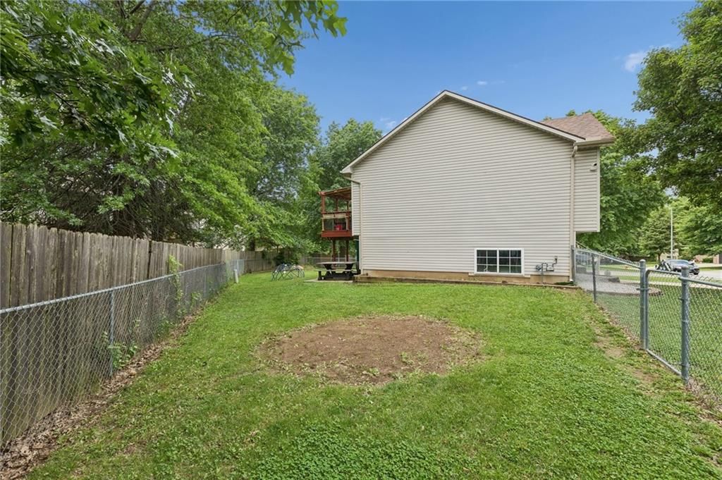 18317 E 24 Hwy Circle — photo 34