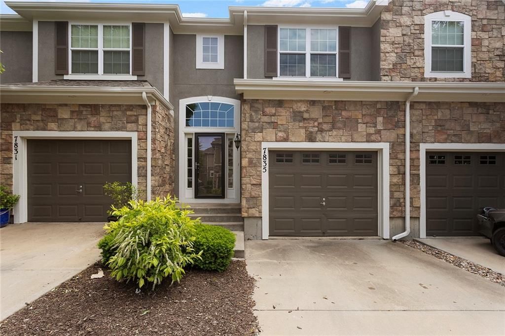 7835 W 158 Court — photo 2