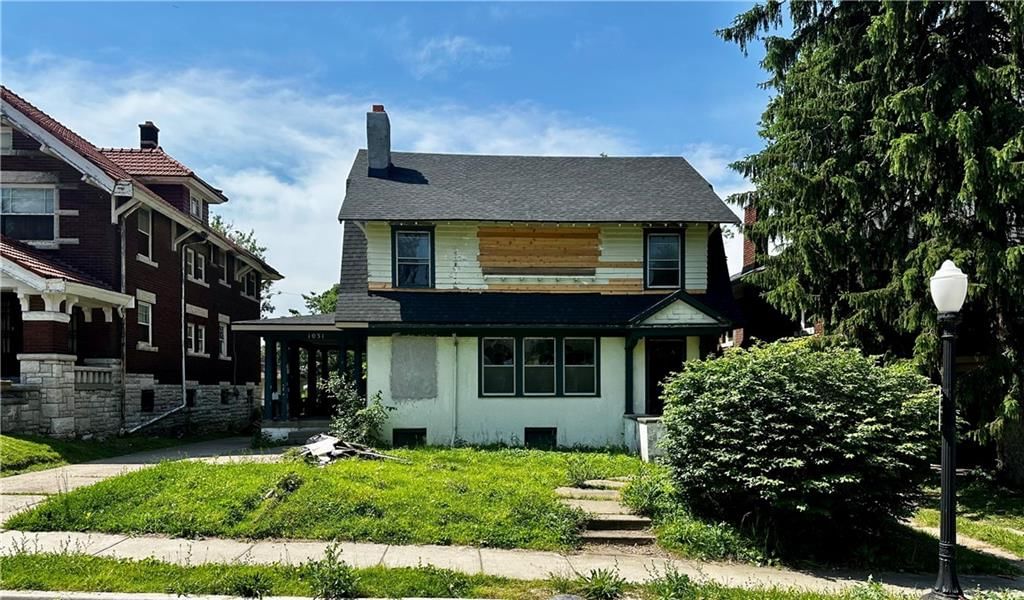 1031 Laurel Avenue — photo 2