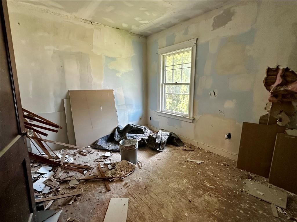 1031 Laurel Avenue — photo 7
