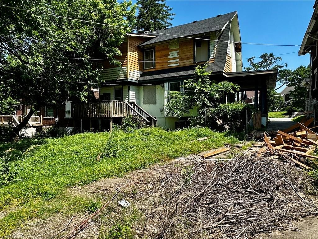 1031 Laurel Avenue — photo 13