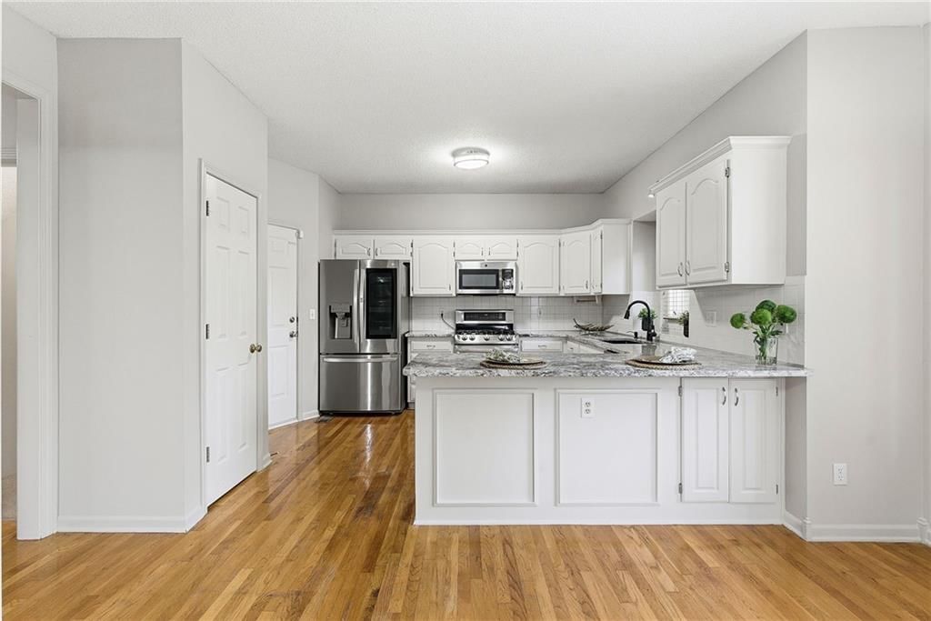 15009 Horton Street — photo 15