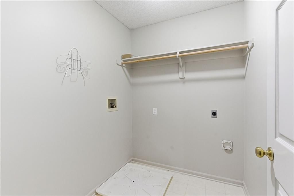15009 Horton Street — photo 23