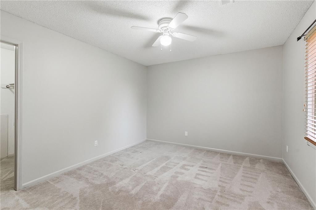 15009 Horton Street — photo 27