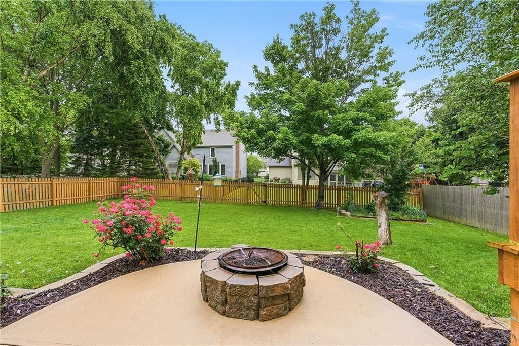 15009 Horton Street — photo 45