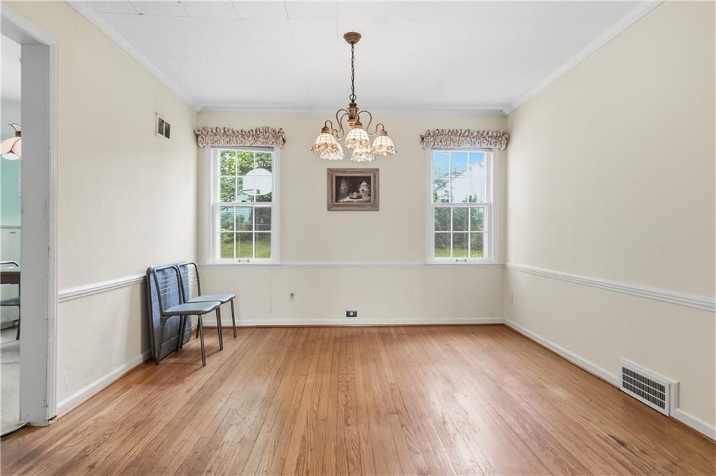 500 E 66th Terrace — photo 12