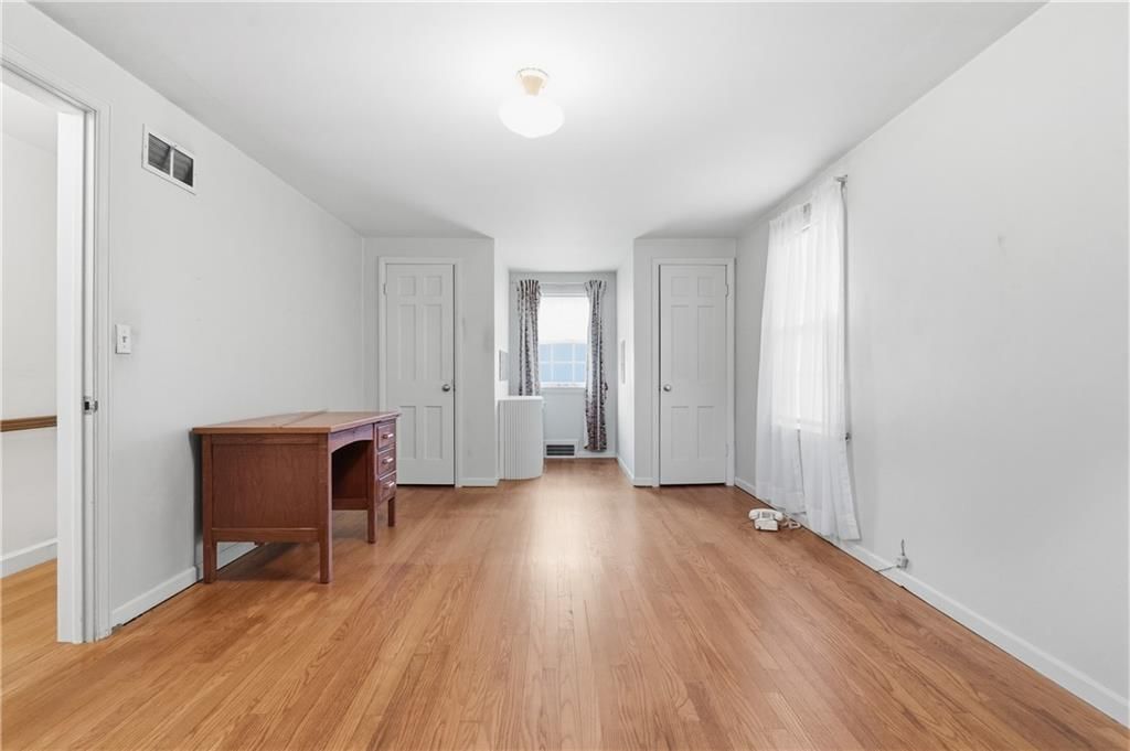 500 E 66th Terrace — photo 22