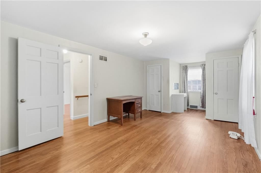500 E 66th Terrace — photo 23