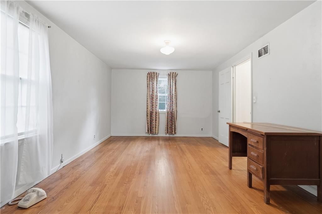 500 E 66th Terrace — photo 24
