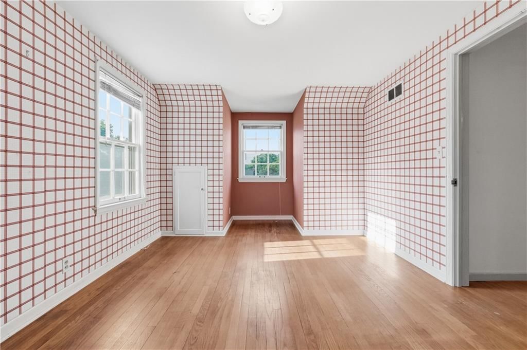 500 E 66th Terrace — photo 25