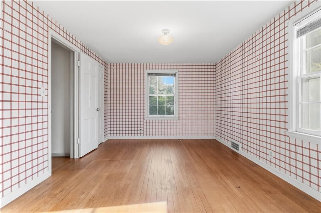 500 E 66th Terrace — photo 26