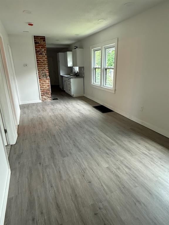 6825 S Benton Avenue — photo 4