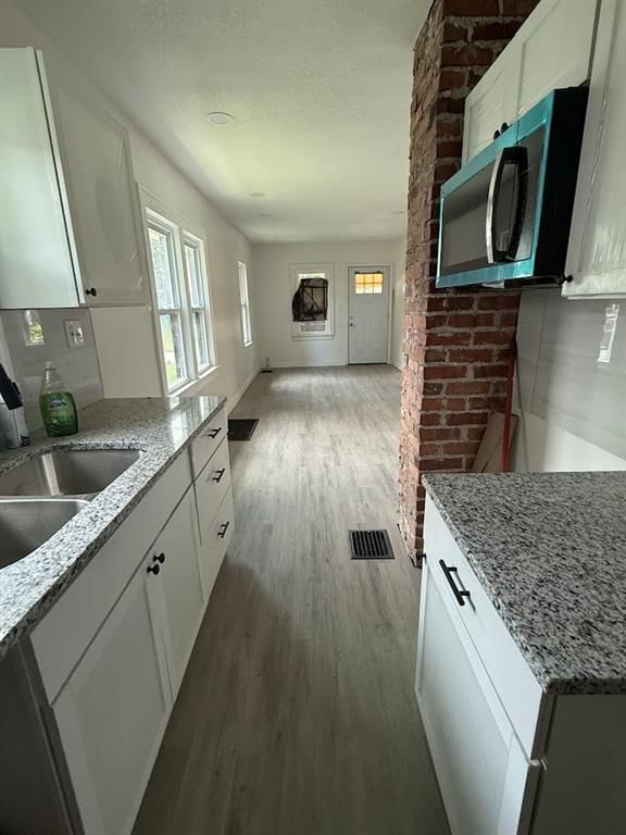 6825 S Benton Avenue — photo 12