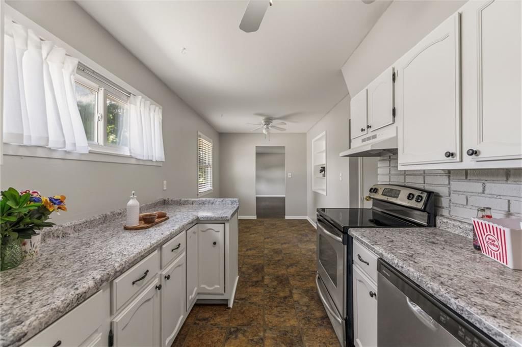 810 N 82nd Terrace — photo 15