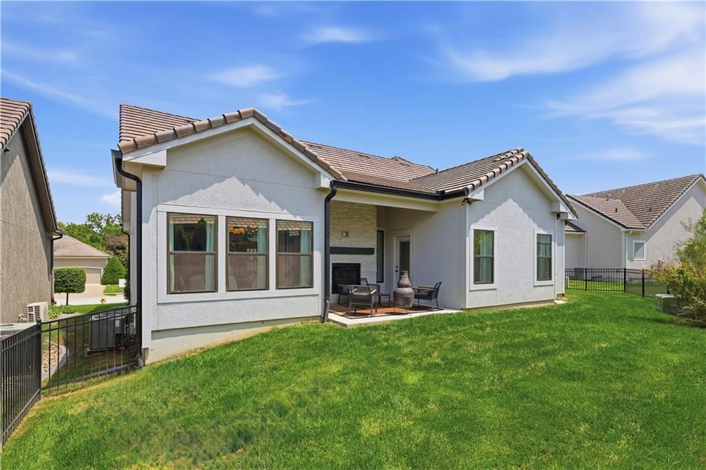 3908 NW Redspire Street — photo 40