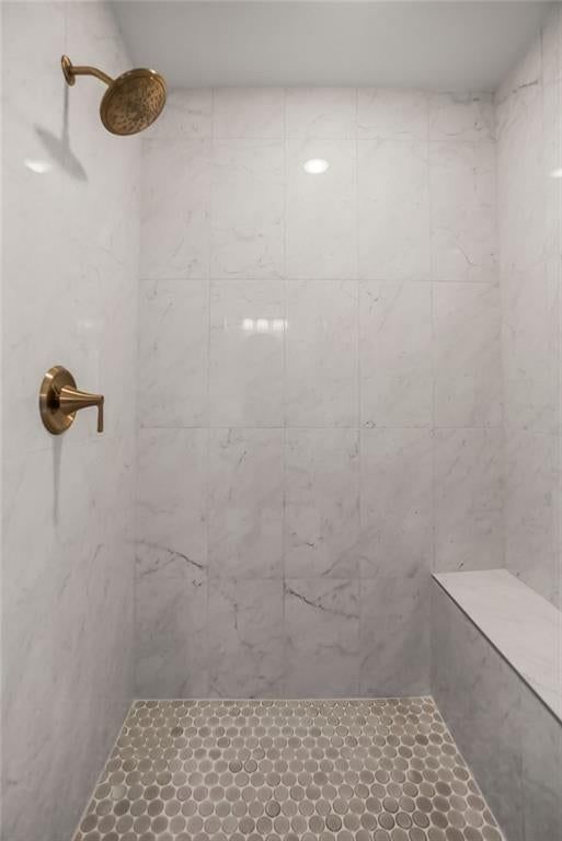 2457 W 176th Street — photo 8