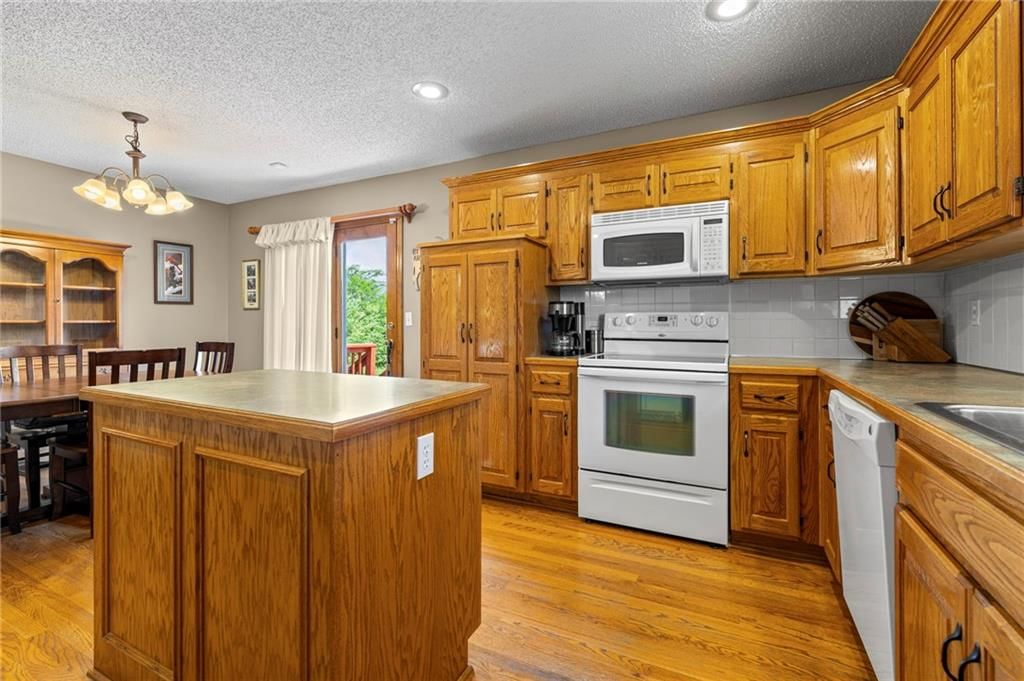 1202 Aspen Drive — photo 16