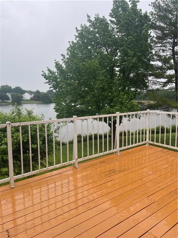 1129 NE Waterfield Village Drive — photo 2