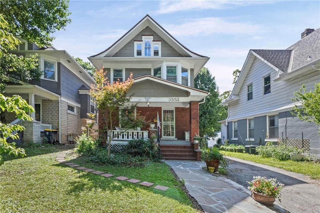 3552 Genessee Street — photo 1