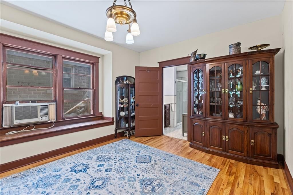 3552 Genessee Street — photo 8