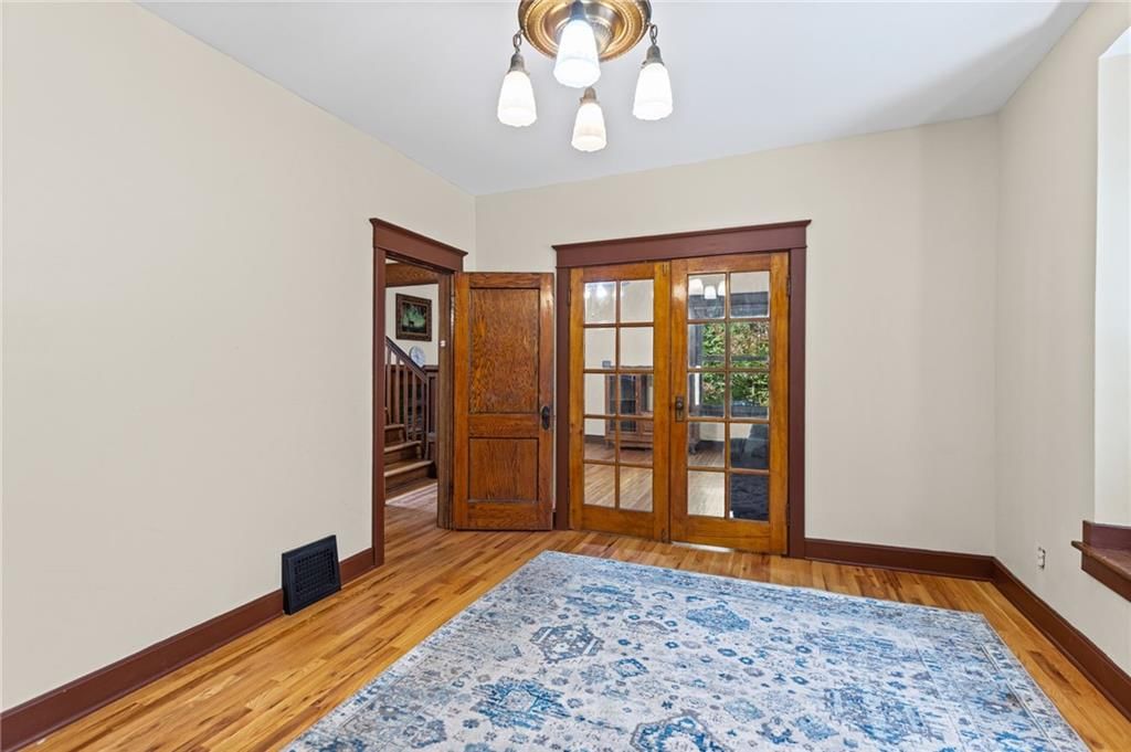 3552 Genessee Street — photo 9