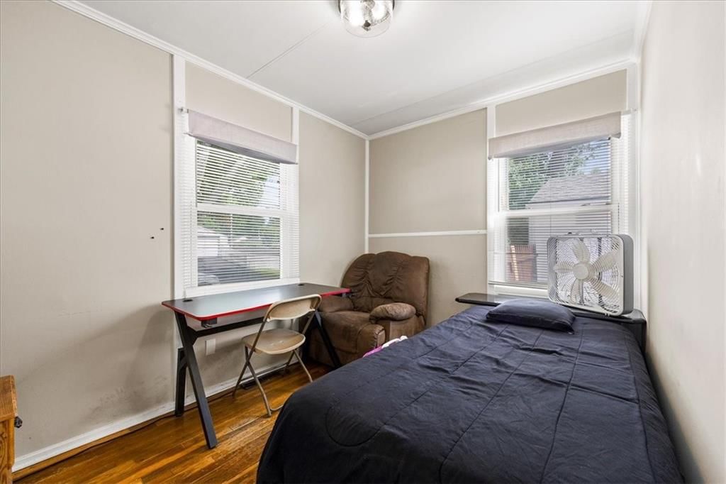 1115 NE 43rd Terrace — photo 13