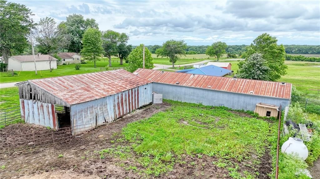 1679 SW 800 Road — photo 38