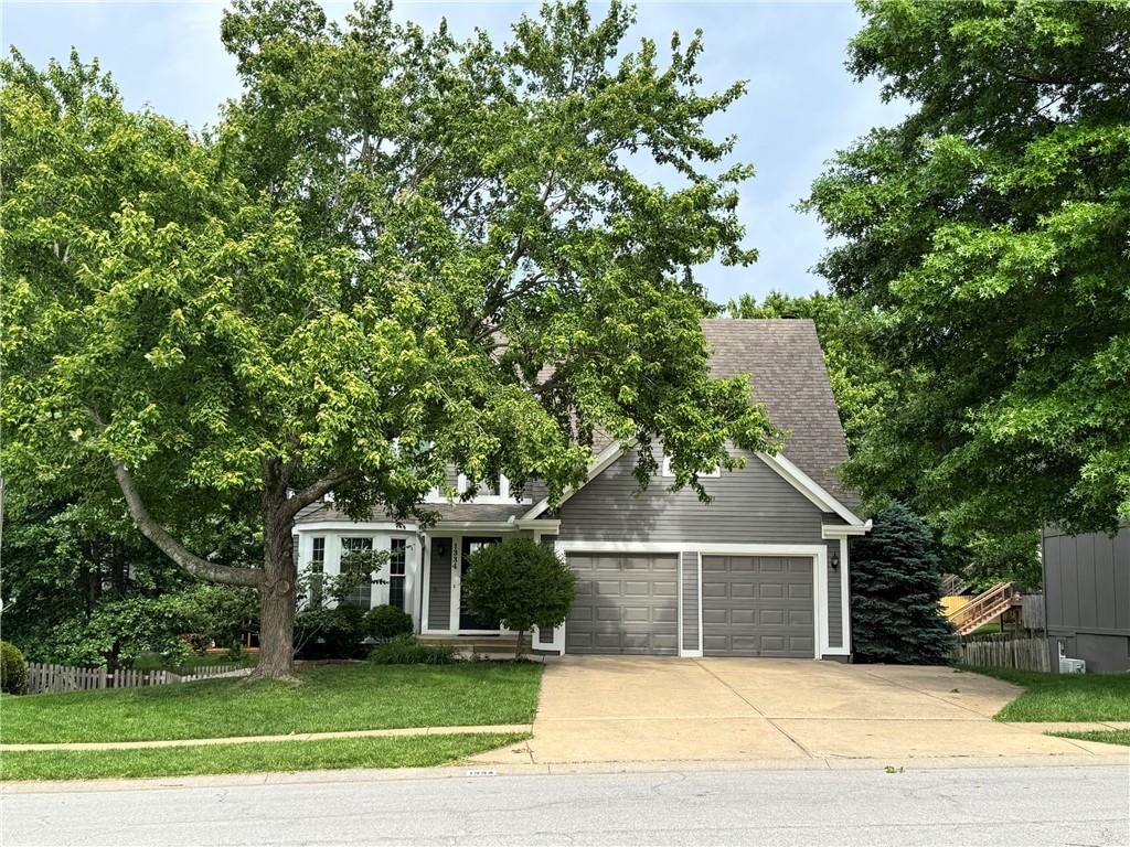1334 N Anne Shirley Drive — photo 2