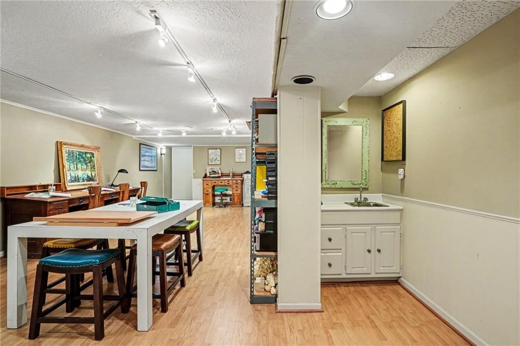 2 W Bridlespur Terrace — photo 26
