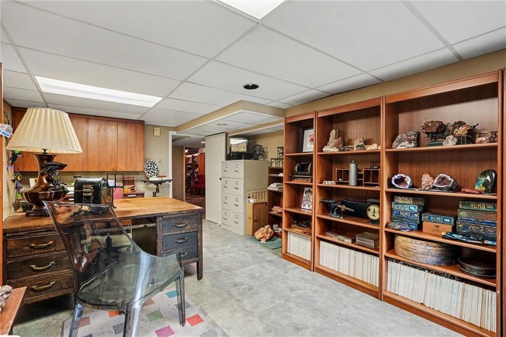 2 W Bridlespur Terrace — photo 27