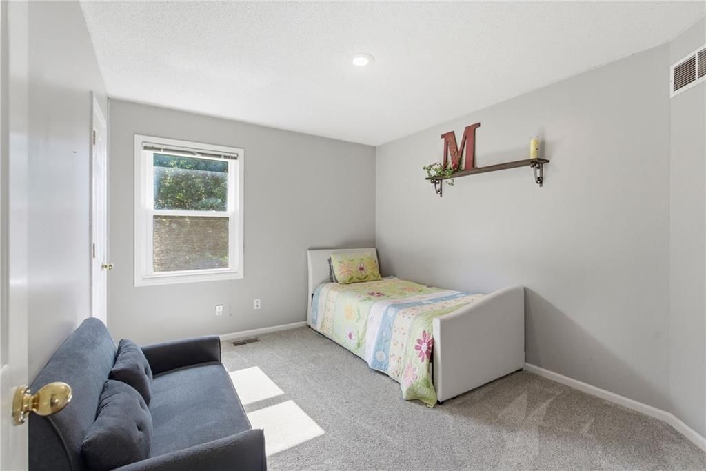 15730 S Kenwood Street — photo 26