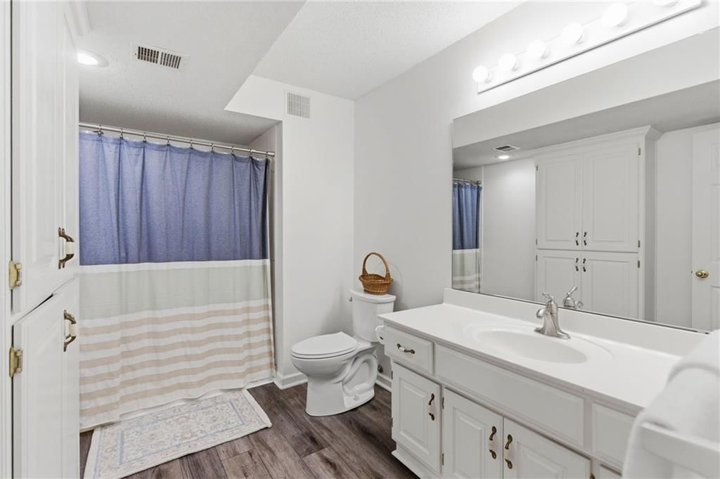 15730 S Kenwood Street — photo 47