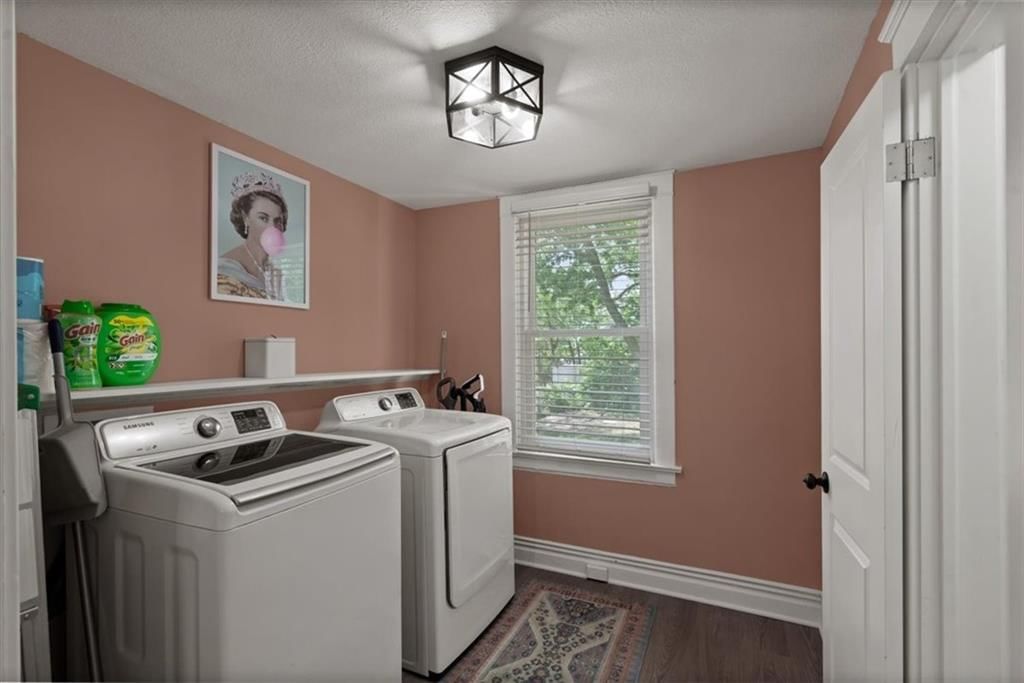 404 S Osage Street — photo 13