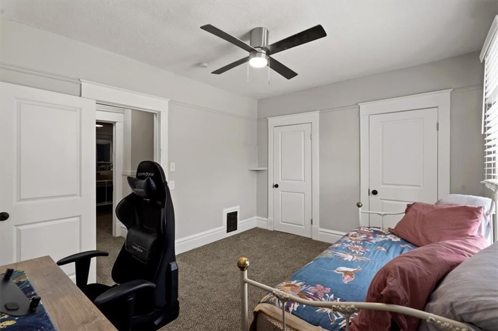 404 S Osage Street — photo 17