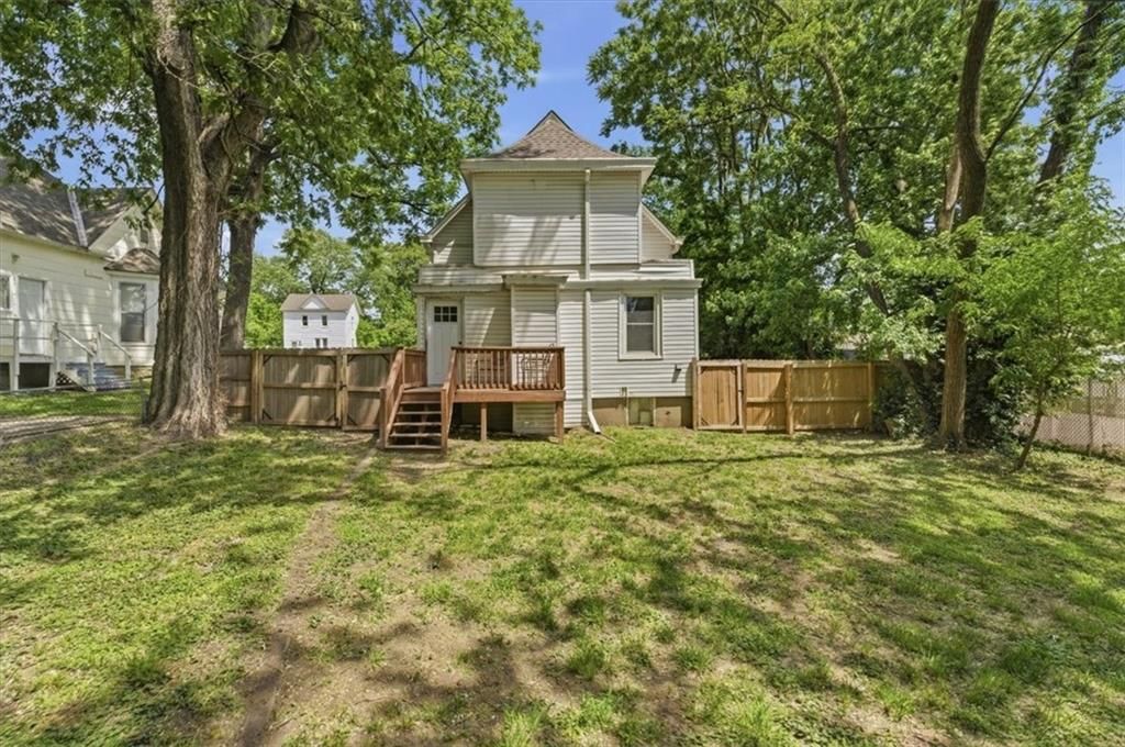 404 S Osage Street — photo 24