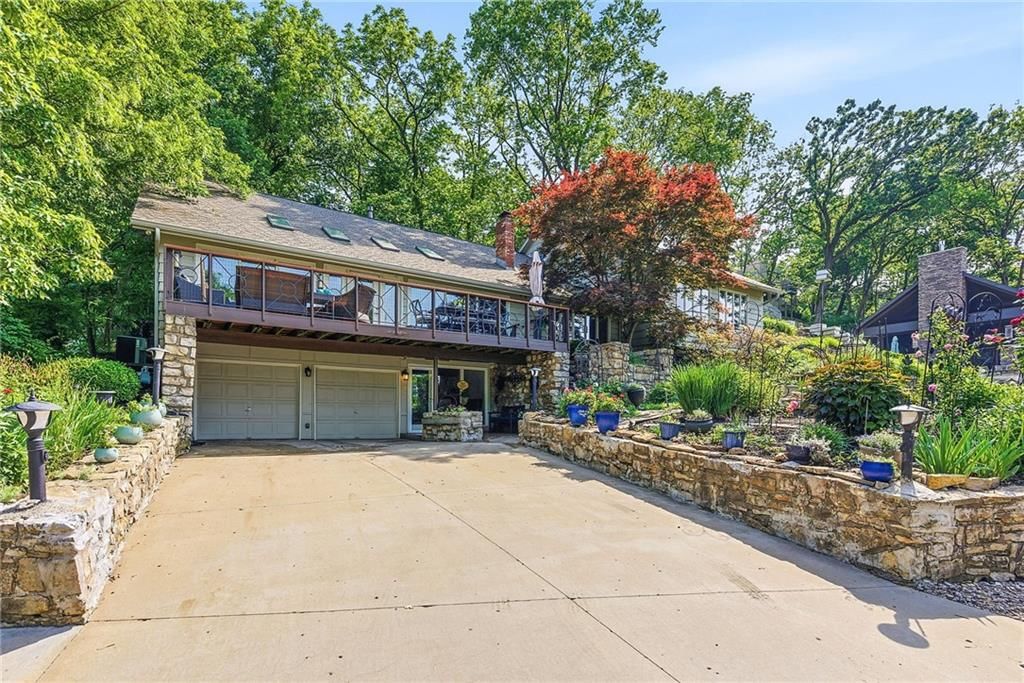 139 S Lakeshore Drive — photo 10